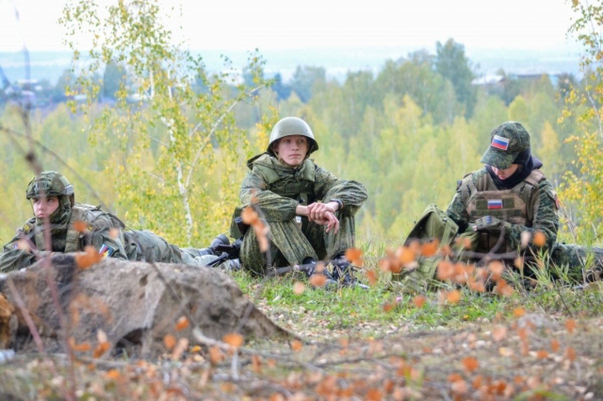    Военный эксперт Литовкин назвал две задачи, которые США решают на Украине