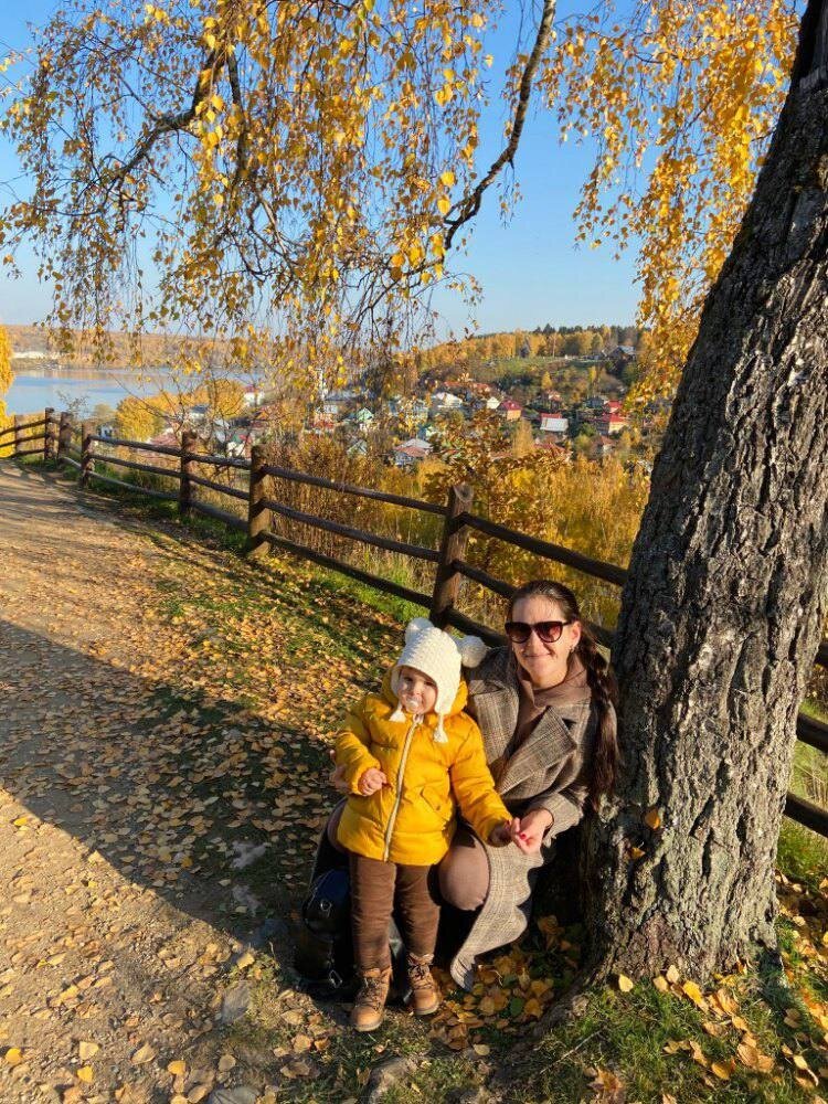 Плёс идеально подходит для осенних прогулок на природе