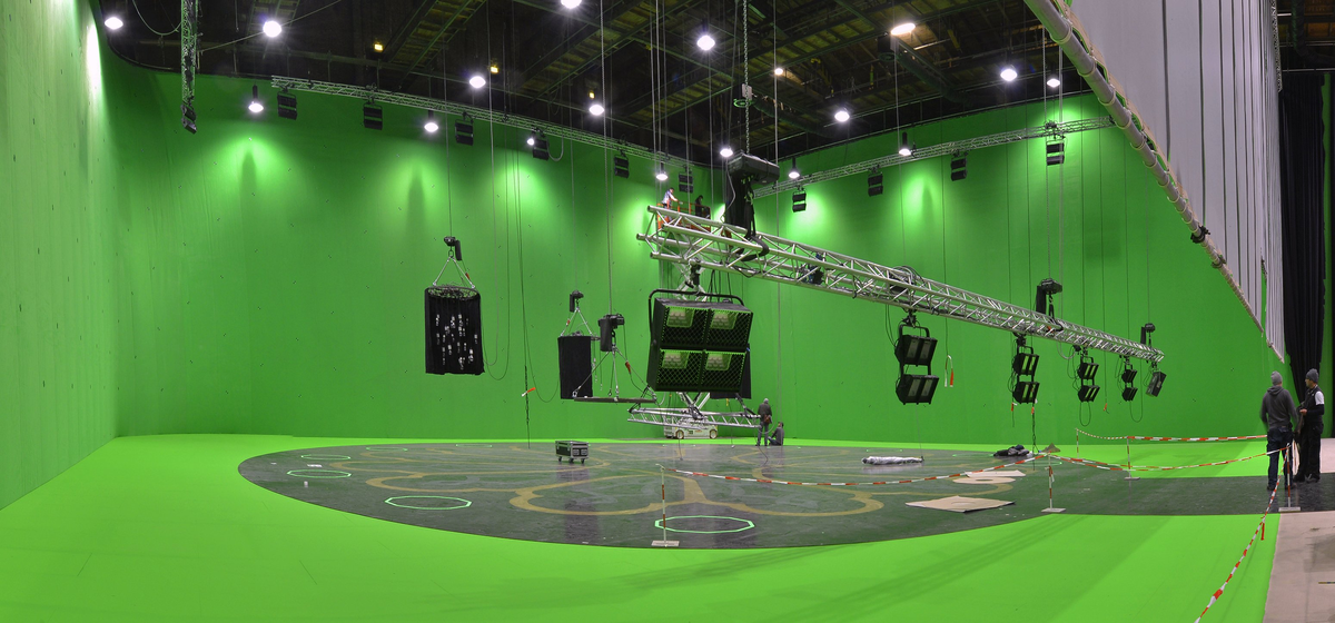 Киностудия. Студия Бабельсберг. Киностудия Бабельсберг съемки. Film Studio Set. Красивые фоны киностудия