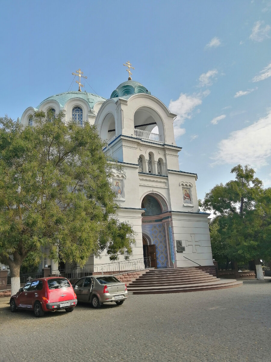 Свято-Никольский собор.