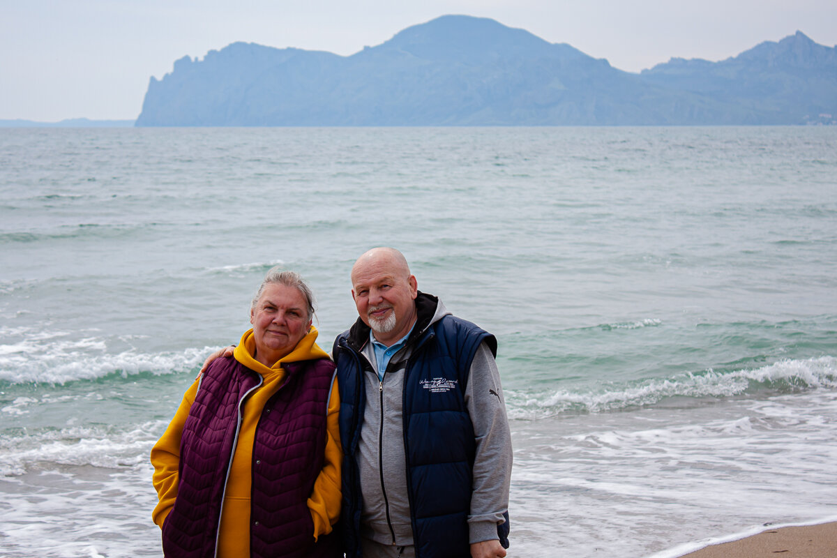 Просто "отчаянные пенсионеры", здравствуйте )