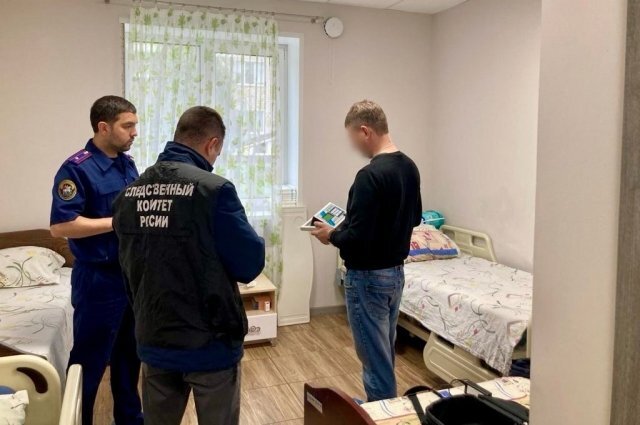    Следователи возбудили уголовное дело после гибели женщин от отравления парами хлора в Ижевске.