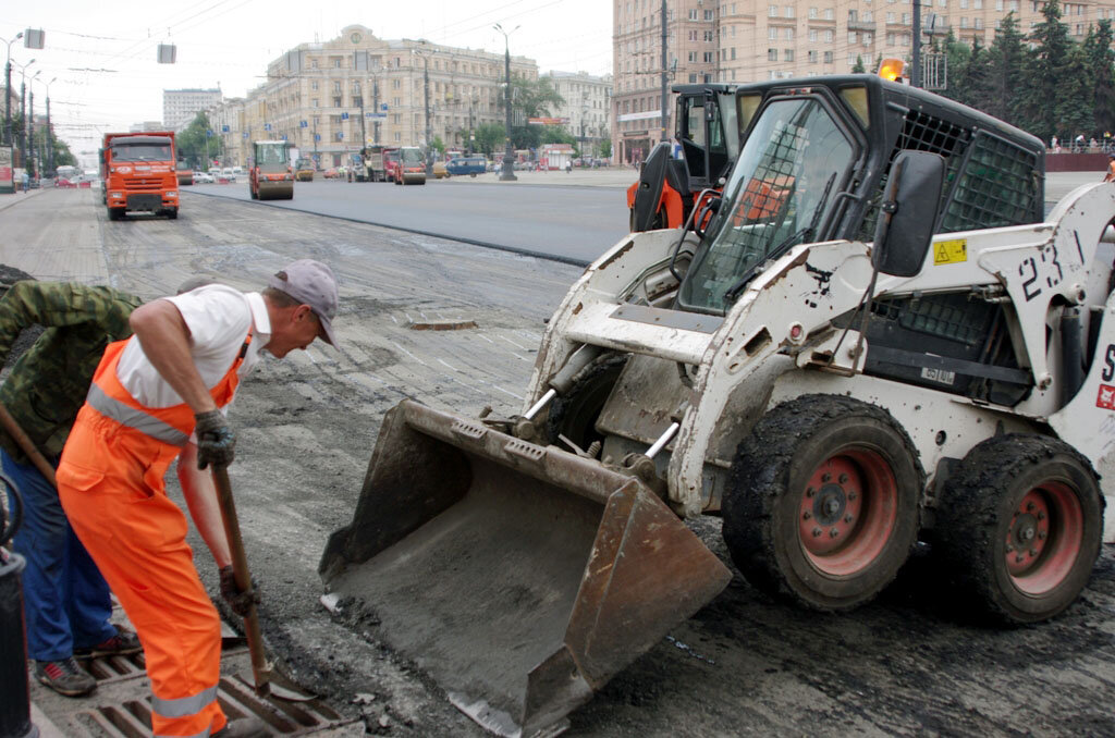 фото взято с сайта https://uralpress.ru/news/ekonomika/dorogi-v-chelyabinske-nachali-delat-s-primeneniem-mineralnogo-poroshka-mechel