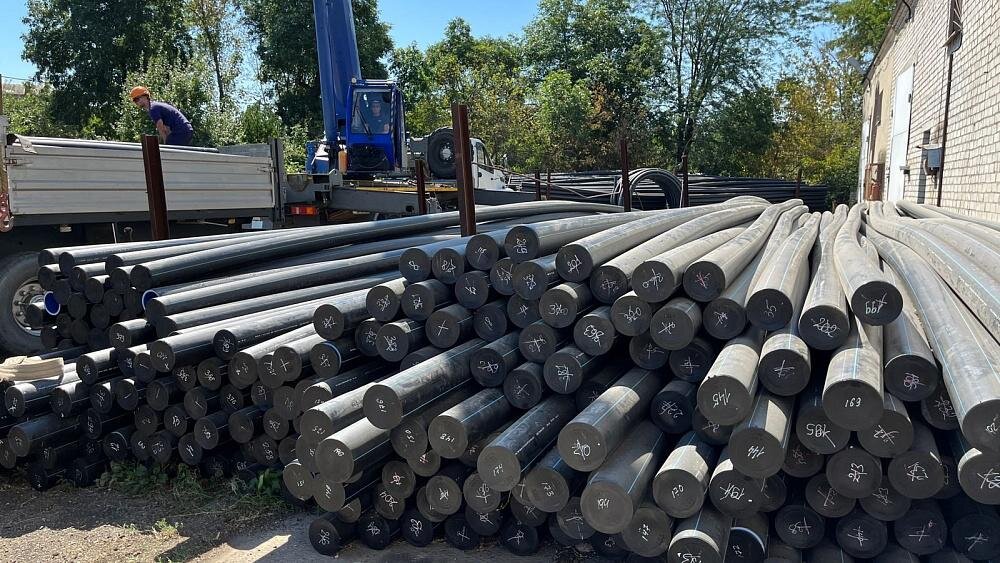  В Геническ отправлена партия полиэтиленовых труб