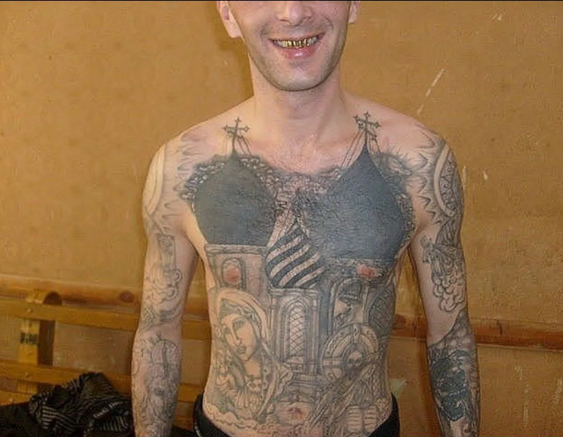 Татуировки «опущенных» в тюрьме
