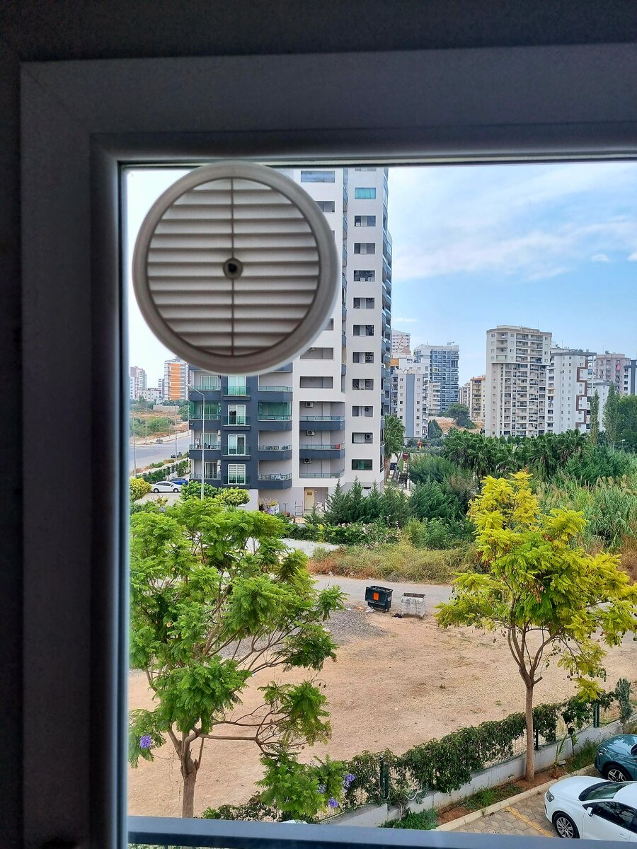 Та самая вентиляция по-турецки и вид из нашего окна