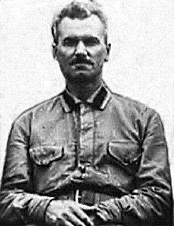 Виктор Афанасьевич Спиридонов (20 декабря 1882 — 7 сентября 1944) — создатель боевого искусства самоз, один из основателей самбо (причём он является автором самого термина «самбо»). Благодаря Спиридонову, приёмы джиу-джитсу под русскоязычными названиями в 1930 году были официально включены в Наставление по физической подготовке РККА и в аналогичные наставления для подготовки сотрудников рабоче-крестьянской милиции