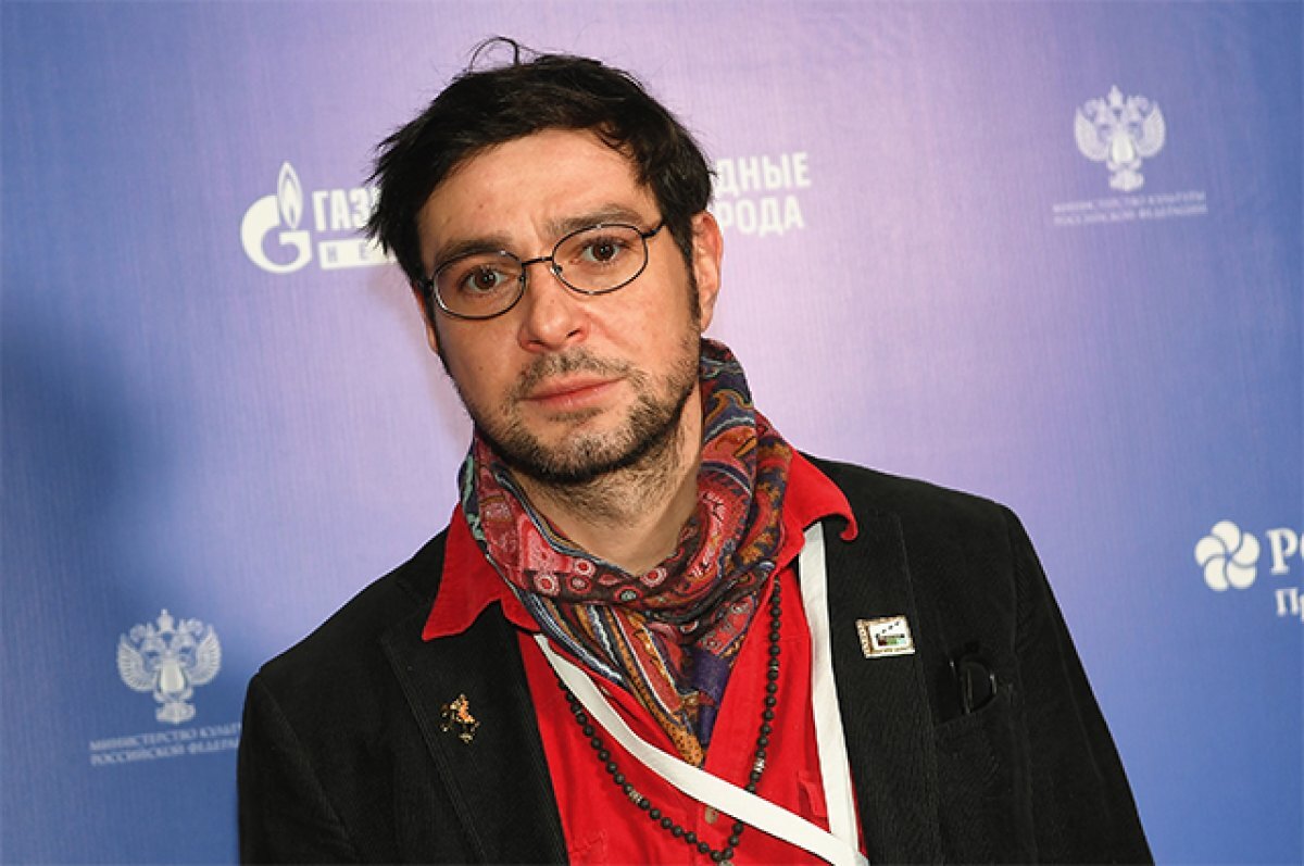    Пострадал от Табакова.