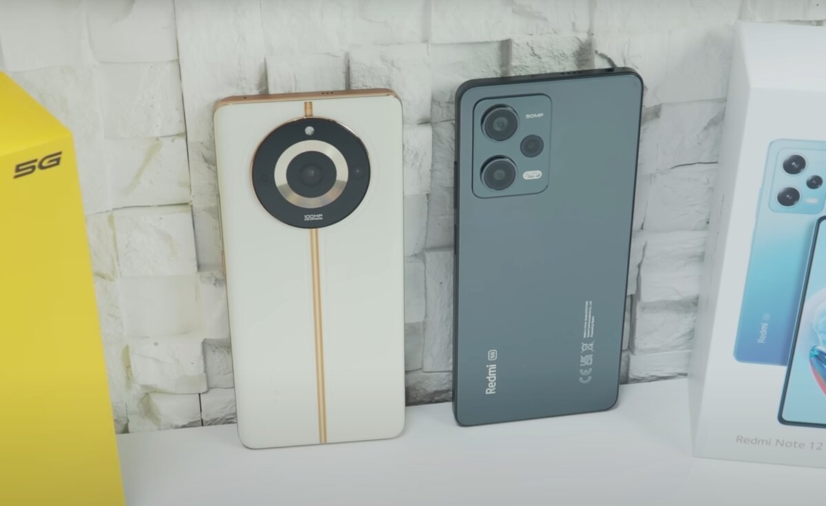 Внешне Realme 11 Pro и Redmi Note 12 Pro различаются гораздо больше, чем внутри. Источник: YouTube / qukeru