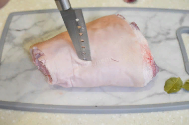 Ветчина из свиной рульки - рецепт на видео | Стайлер