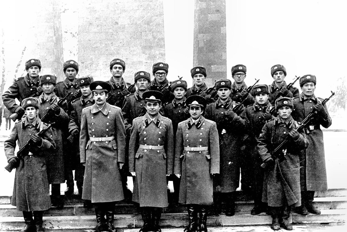 Однополчане автора...