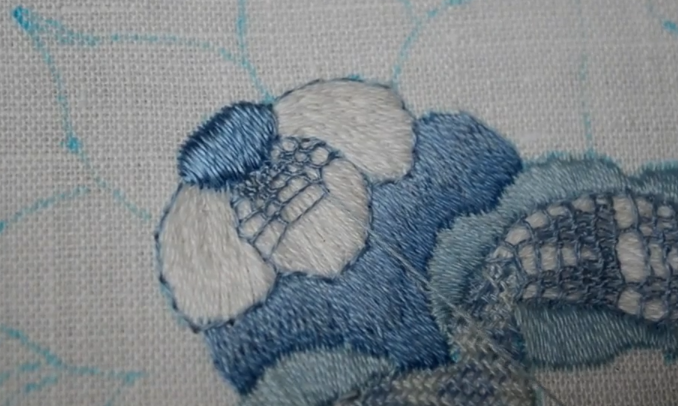 Игольное плетение. Процесс вышивки.