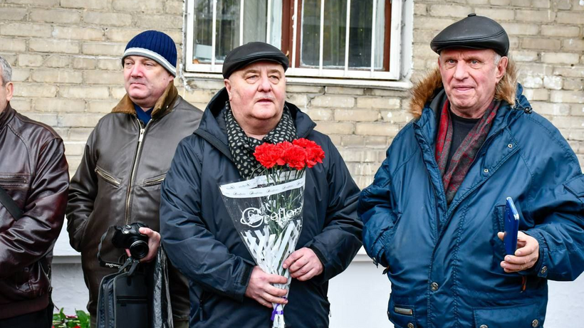    Открытие мемориальной доски герою СССР Олегу Гудкову © Пресс-служба администрации г.о. Жуковский