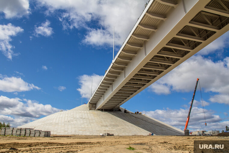    Логистический центр у нового моста через Обь будут строить в два этапа