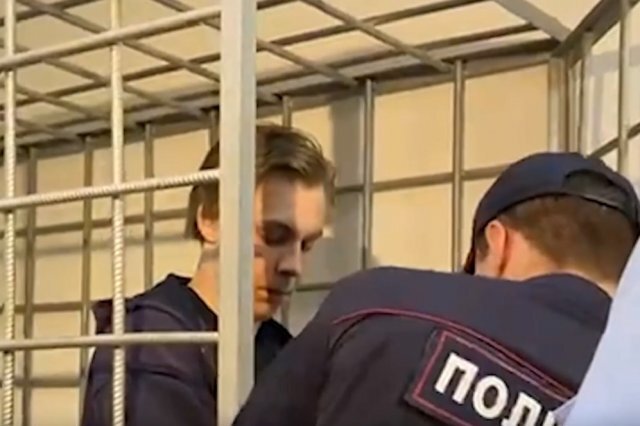    Кто такой Никита Журавель, который сжёг Коран и был избит сыном Кадырова?