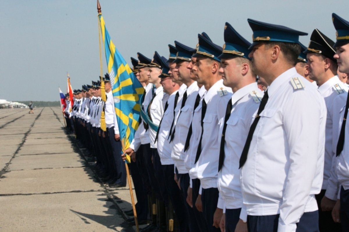    Путин присвоил 4-й Краснознамённой армии ВВС наименование «гвардейская»