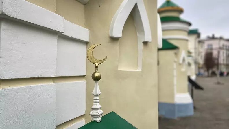     По зданию мечети имени Ахмата Кадырова, которое расположено в Израиле, был совершен ракетный удар, сообщает в Telegram «Канал министерства иностранных дел Израиля на русском языке».