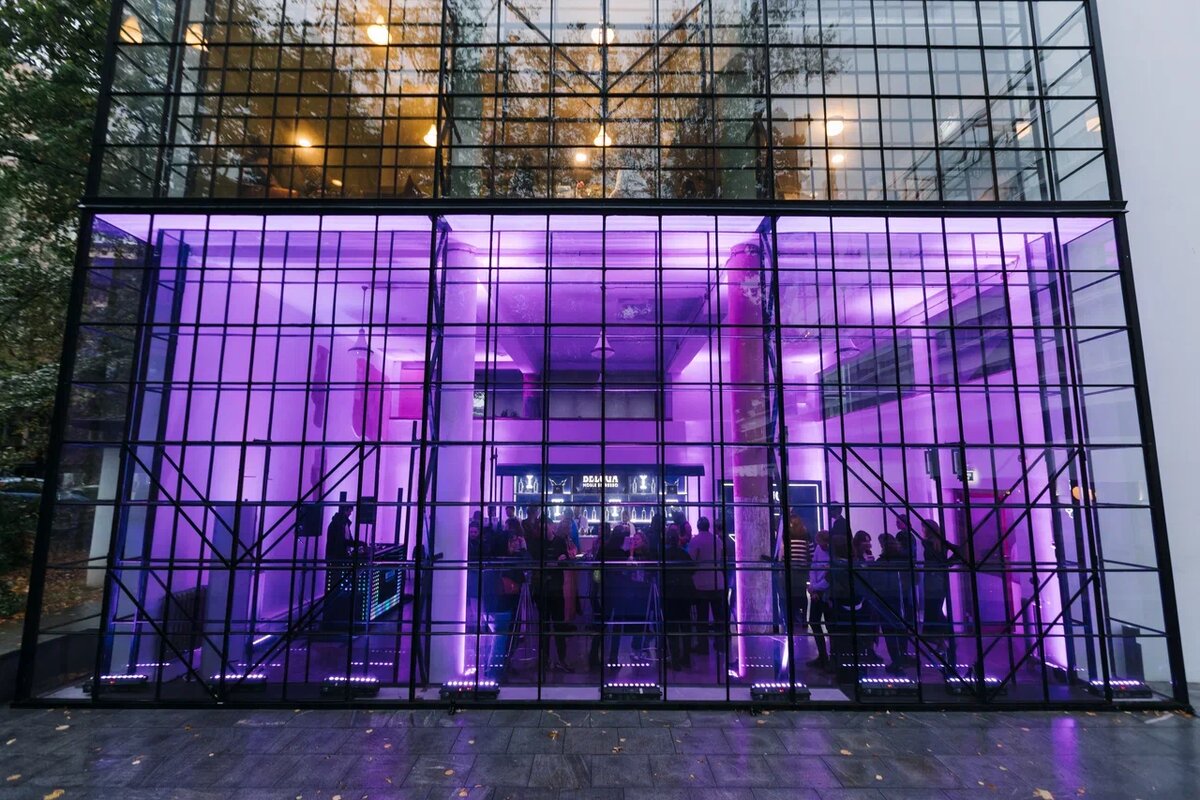    В Доме Наркомфина прошел камерный коктейль Beluga (фото 3)