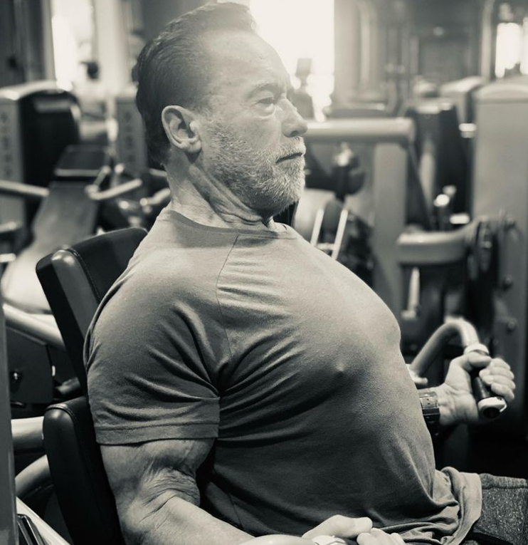 Как выглядит арнольд шварценеггер в 2025 году arnold schwarzenegger then and now workout motivation YouTube