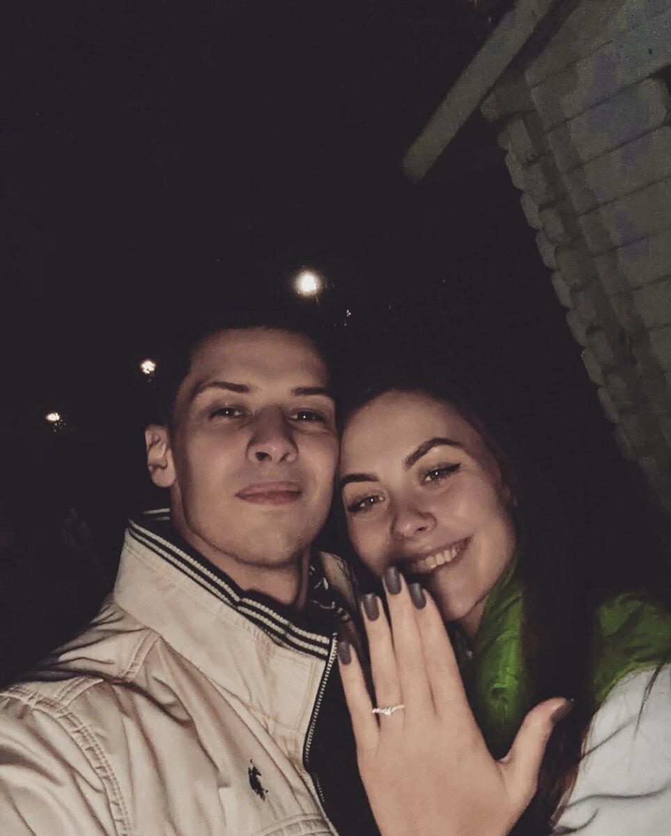     Андрей Багин и Арина Вакуленко