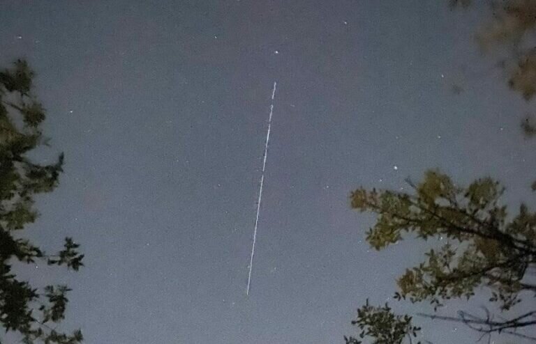    Над Оренбургом снова пролетела цепочка спутников, возможно опять «Starlink»    Белов Михаил Александрович