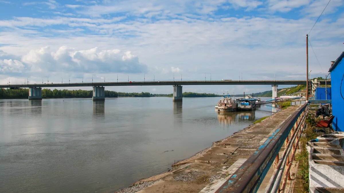 Вид на Новый мост 
Фото: Виталий Барабаш
