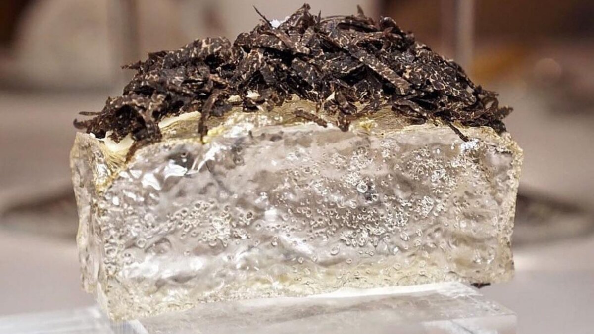 Нет, это не минерал. Не лёд. Не фейк. Так выглядит кристальный хлеб