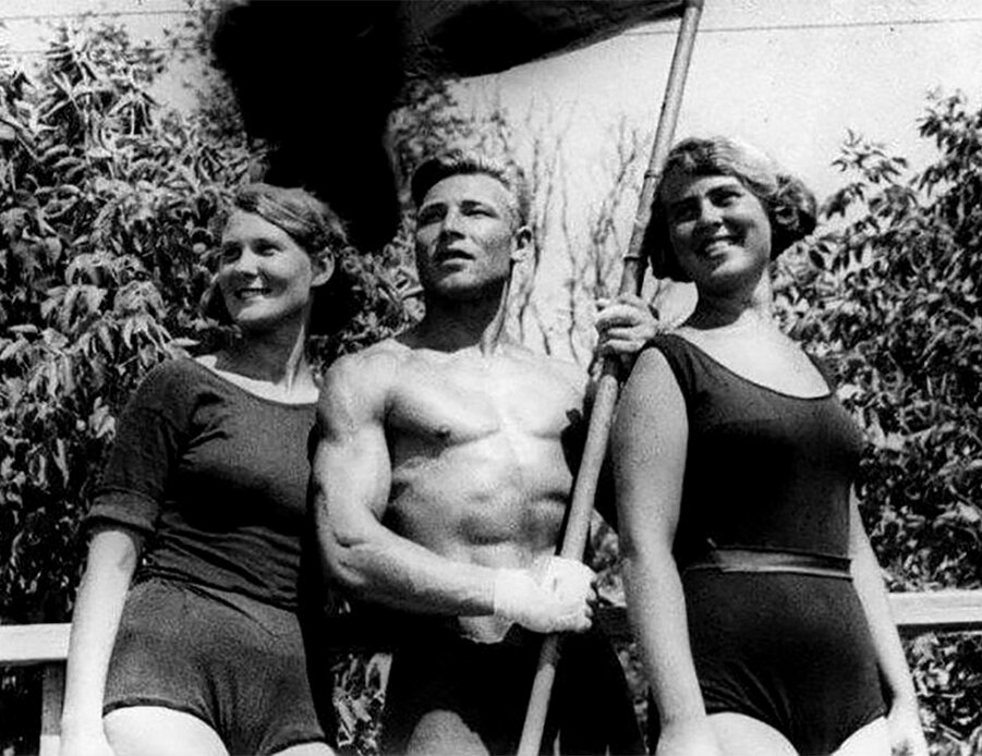 Спорт 20 30 годы. Физкультурники СССР 1930. СССР 1940. Советские люди. Советский спортивные люди.