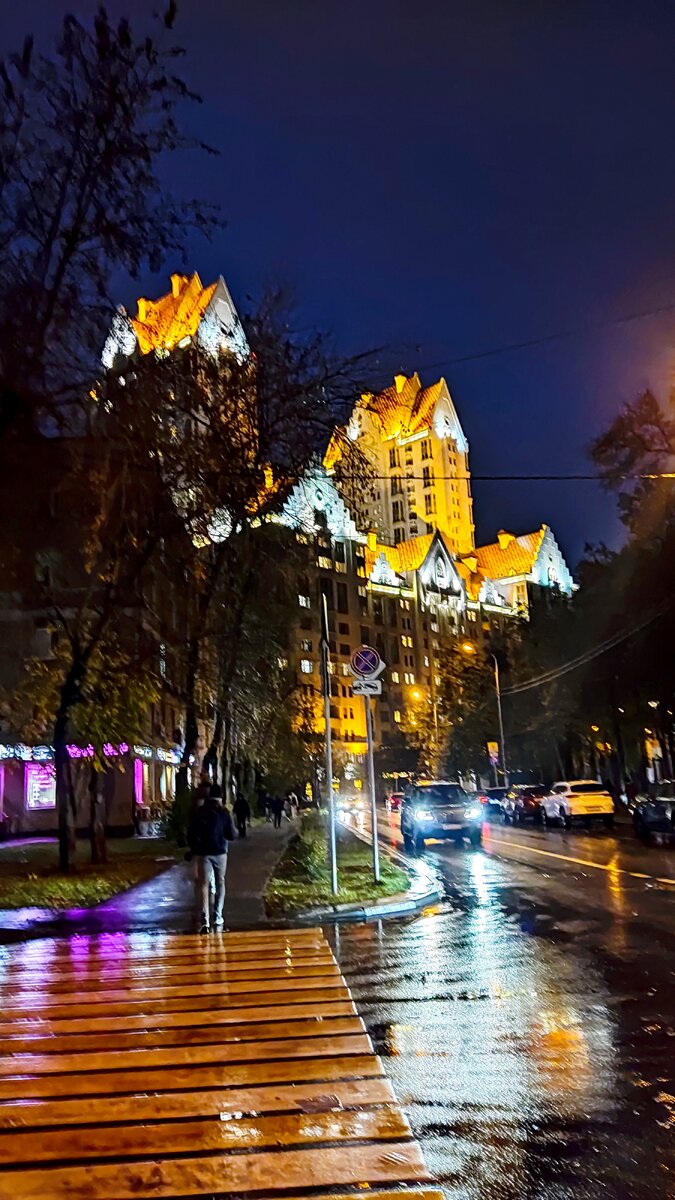 Замки в городе