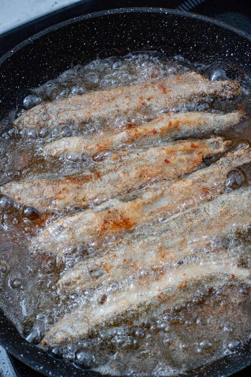 Ну все, это будет самое популярное блюдо: Мойва жареная в манке 😋👌 |  Душевная кухня | Дзен