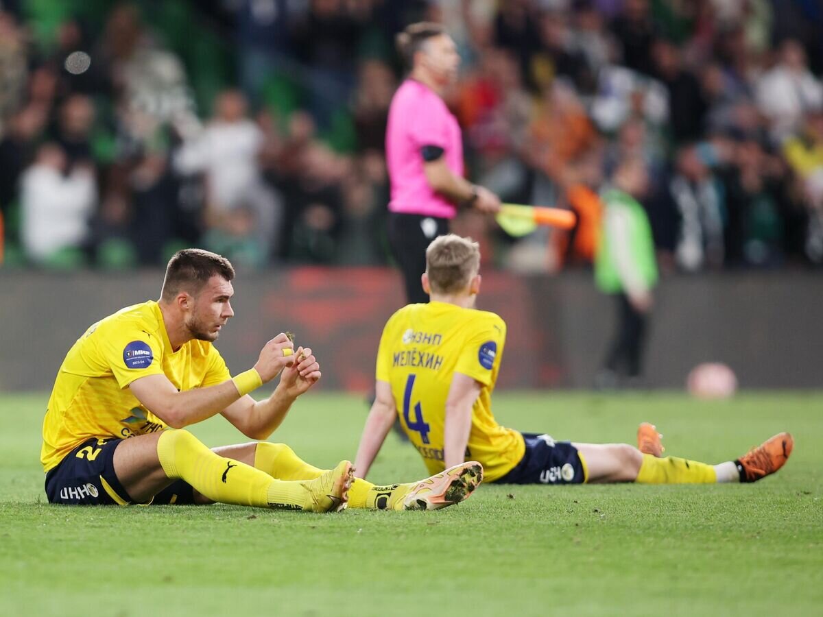    Николай Комличенко и Виктор Мелехин (справа) © РИА Новости / Виталий Тимкив