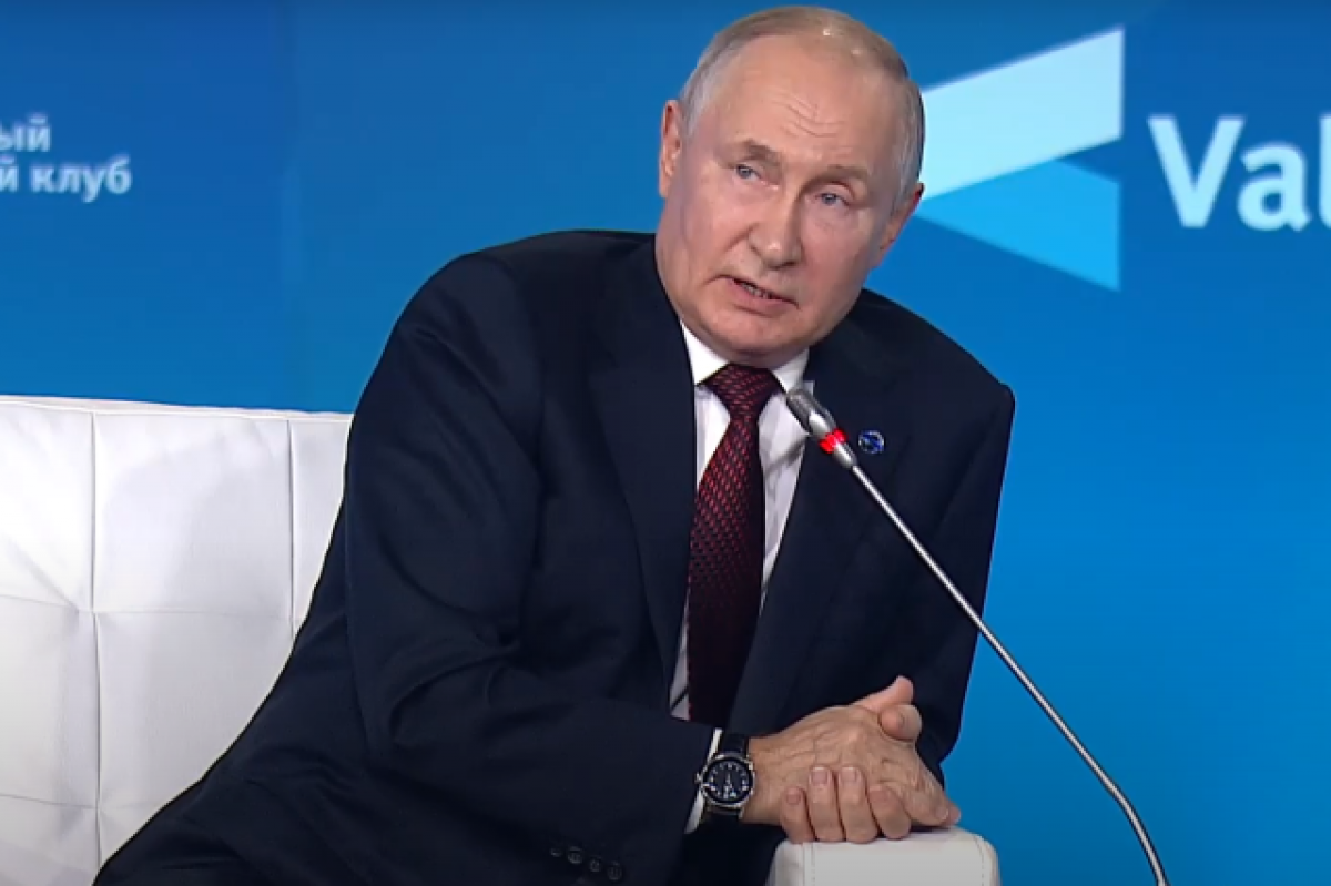    Экс-разведчик Риттер предостерег США после слов Путина о ядерных испытаниях