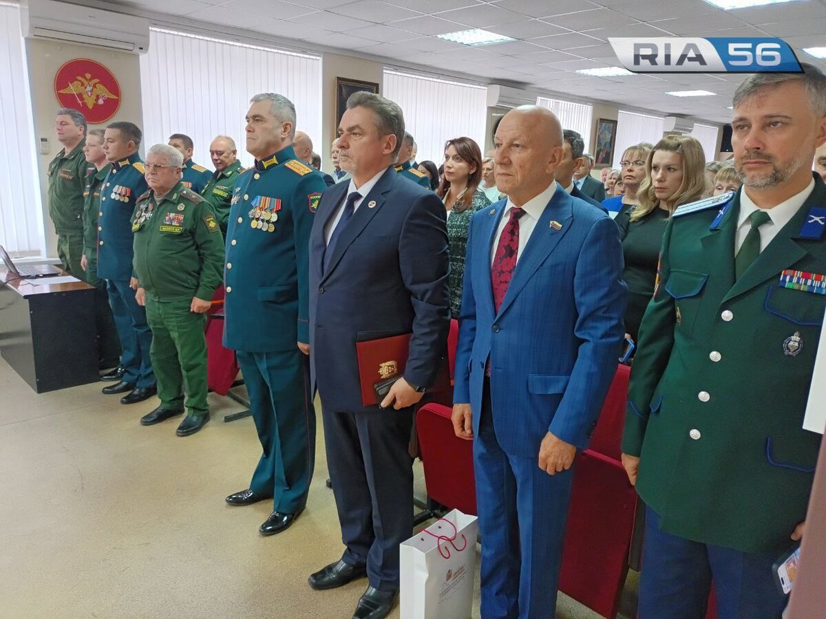  📷    Оренбургский военный комиссариат отмечает 85-летие Марина Шарт