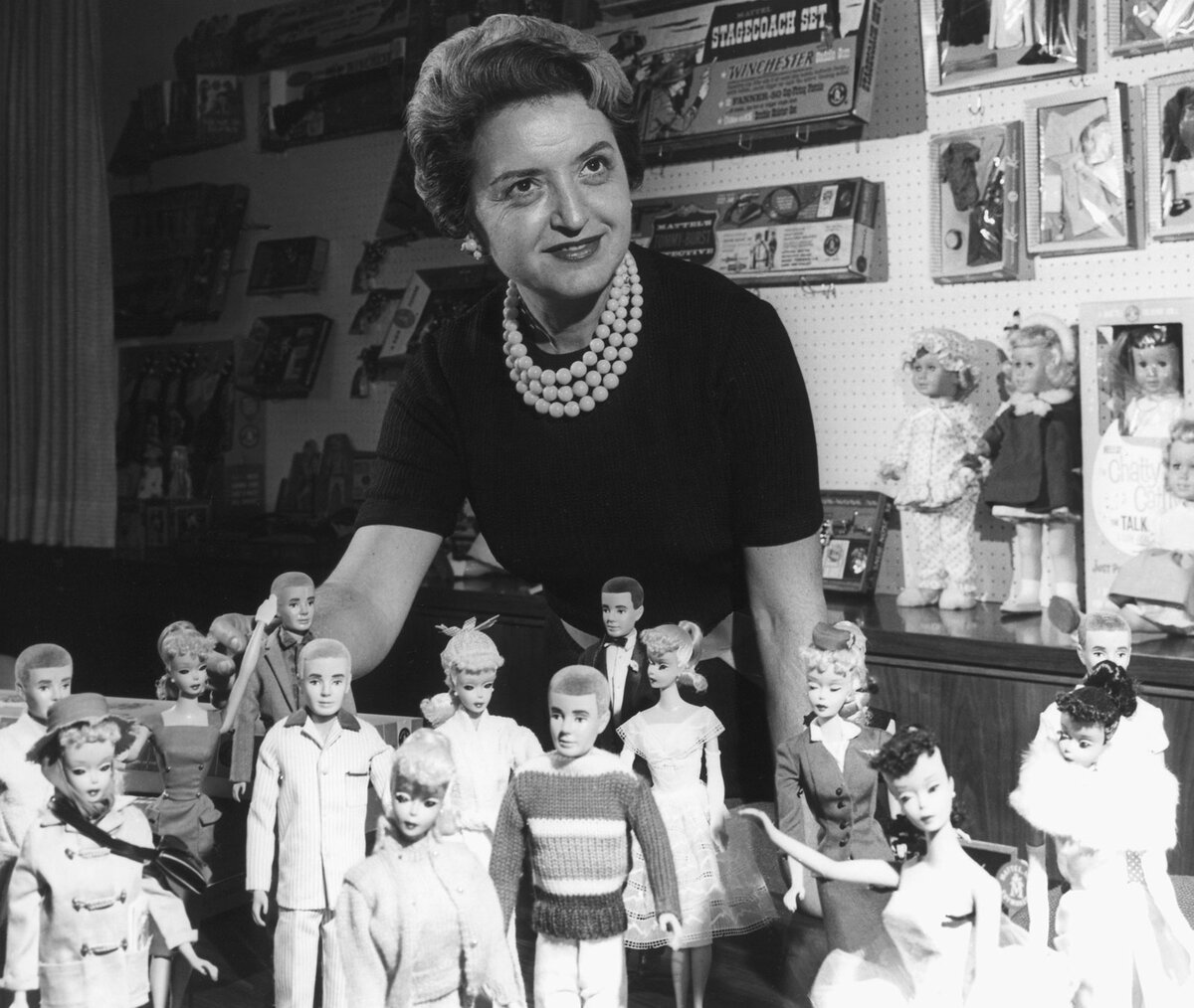 Рут Хэндлер, куклы Барби и куклы Кена (с фетровыми волосами)