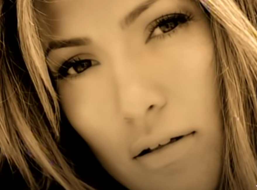    Фото: кадр из клипа Дженнифер Лопес "Ain't It Funny"