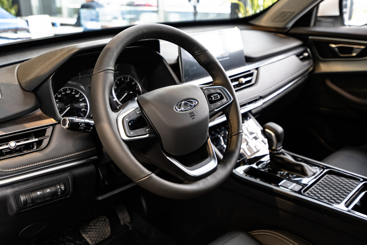 Интерьер Tiggo 4 Pro