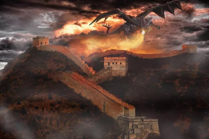 Китайский огнедышащий дракон