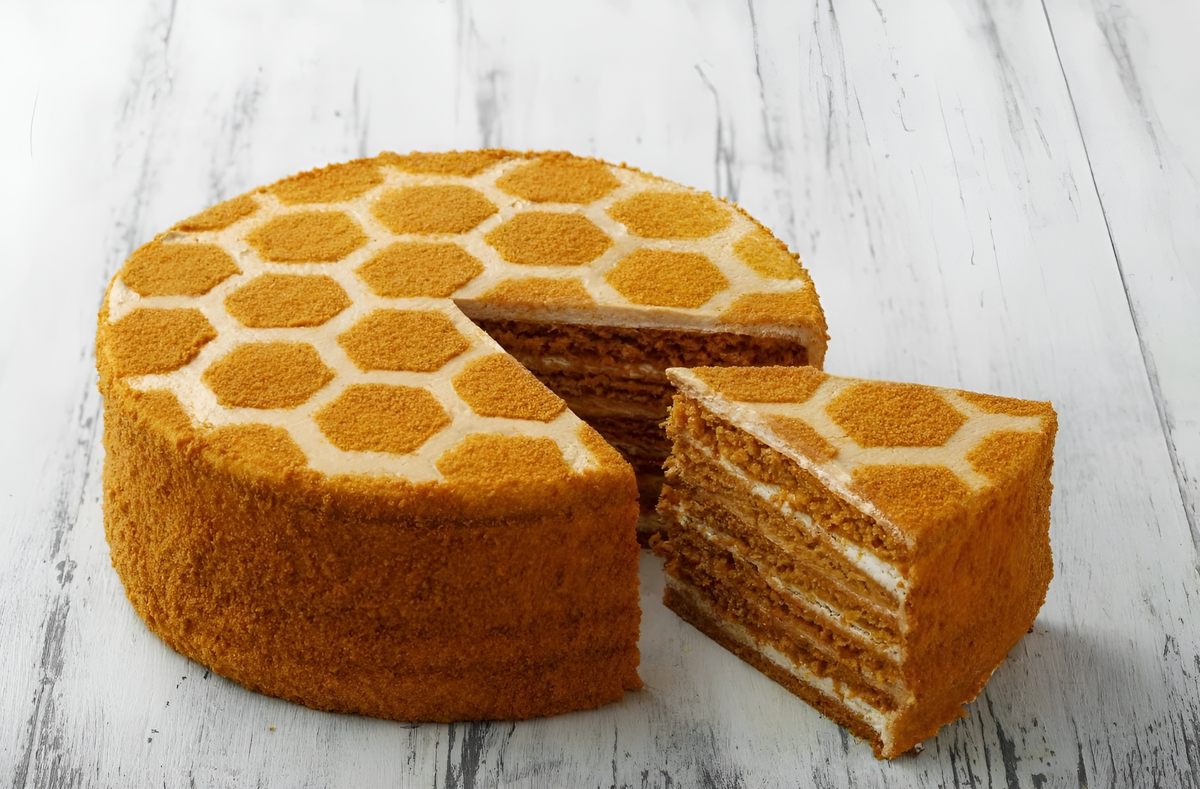 Торт "Медовик"