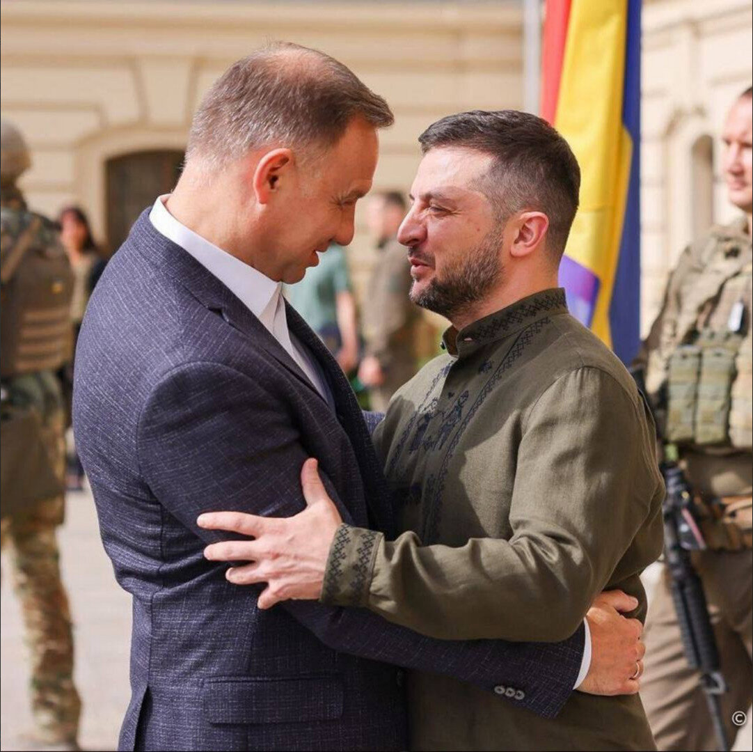 Все фото из ресторана... Ой, из интернета)))