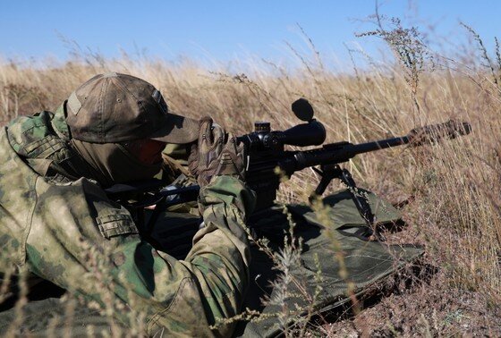    Снайпер отряда специального назначения