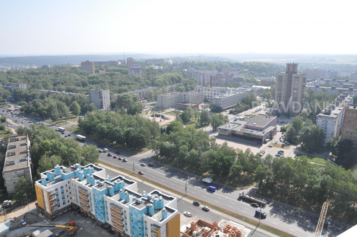    Проспект Гагарина – одна из самых важных транспортных артерий Нижнего Новгорода Марина Ухабова