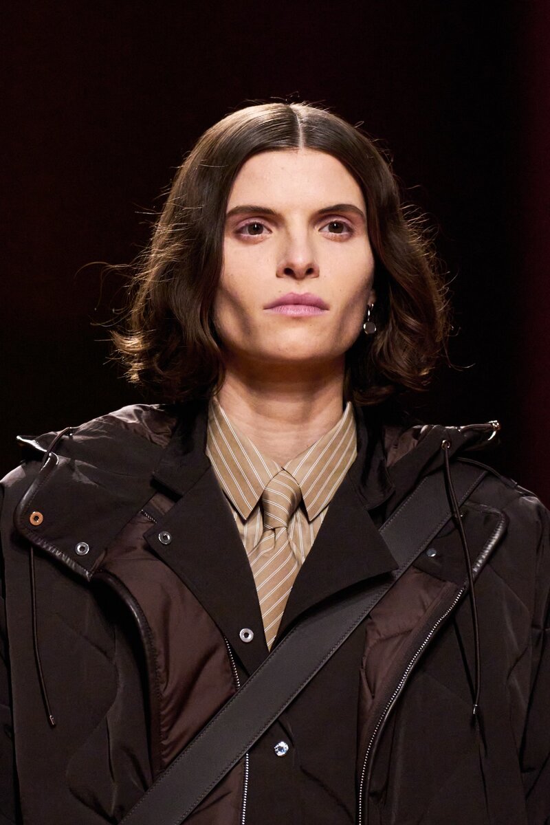 листайте галерею