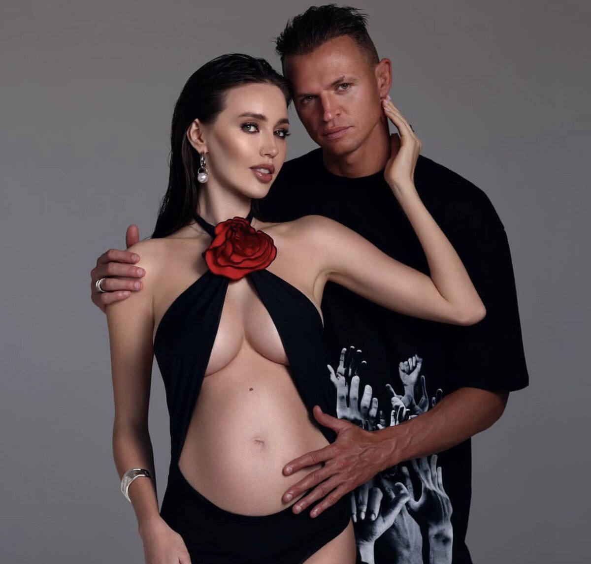 В Сети боятся за Анастасию Костенко, которая увеличила грудь и беременна  четвертым ребенком | А теперь внимание! | Дзен