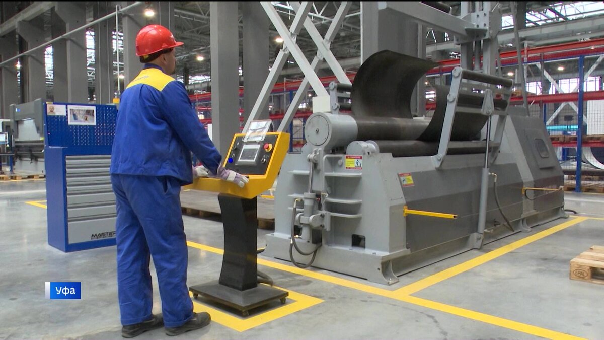    В индустриальном парке “Уфимский” начал работу завод белорусского холдинга “Амкодор” - сюжет "Вестей"