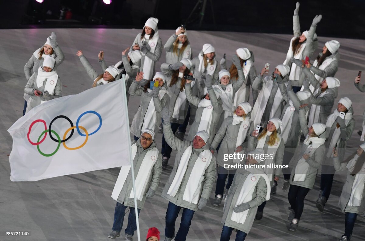    The Russian team walks into the stadium at the opening ceremony of the Winter Olympics in Pyeongchang, South Korea, 9 February 2018. Photo: Angelika Warmuth/dpa (Photo by Angelika Warmuth/picture alliance via Getty Images) pipiya