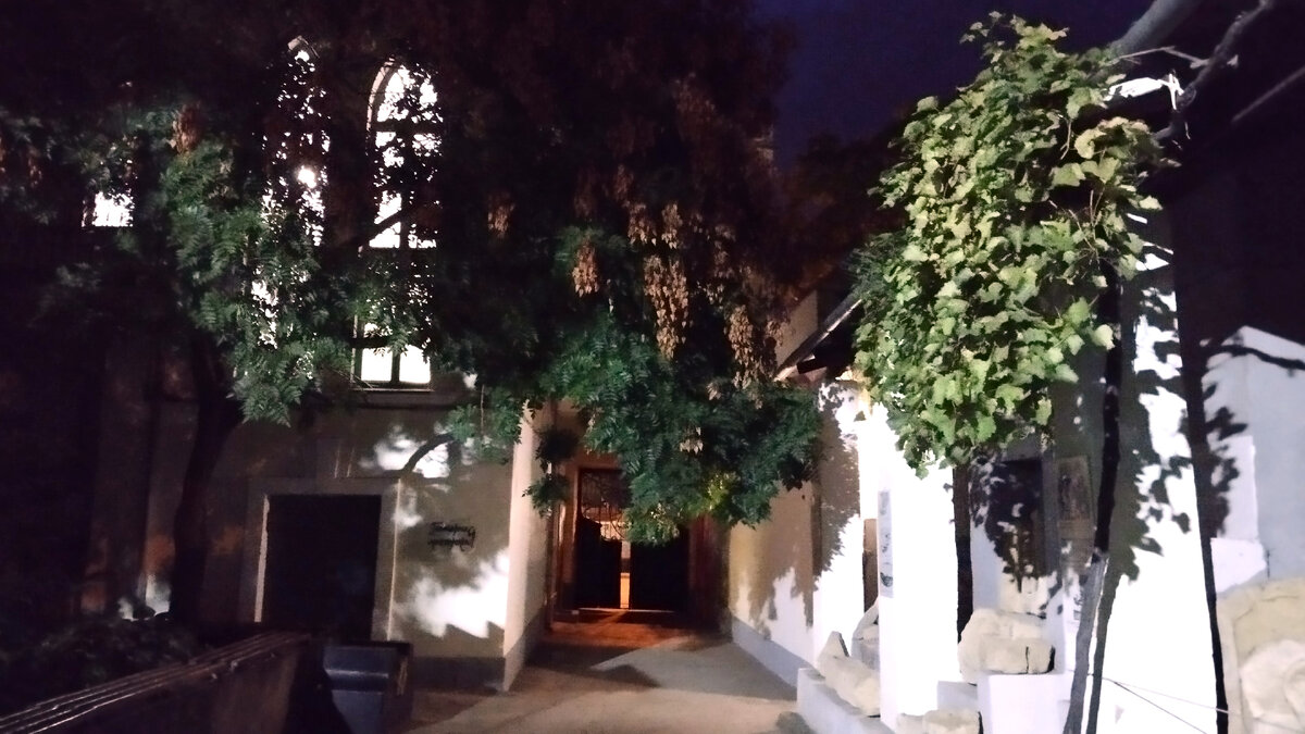 В гостях у Месаксуди однажды осенним вечером. Фото автора.  