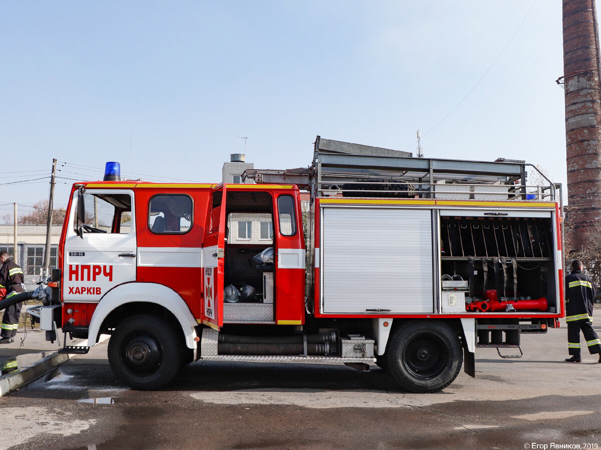 Учебная пожарная машина. Немецкий автонасос LF-16-TS на шасси Iveco-Magirus  90-16 AW Turbo. | Автотранспорт. | Дзен