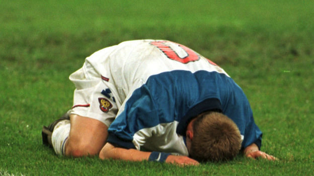 9 октября 1999 года. Москва. Россия — Украина — 1:1. Александр Панов после матча.