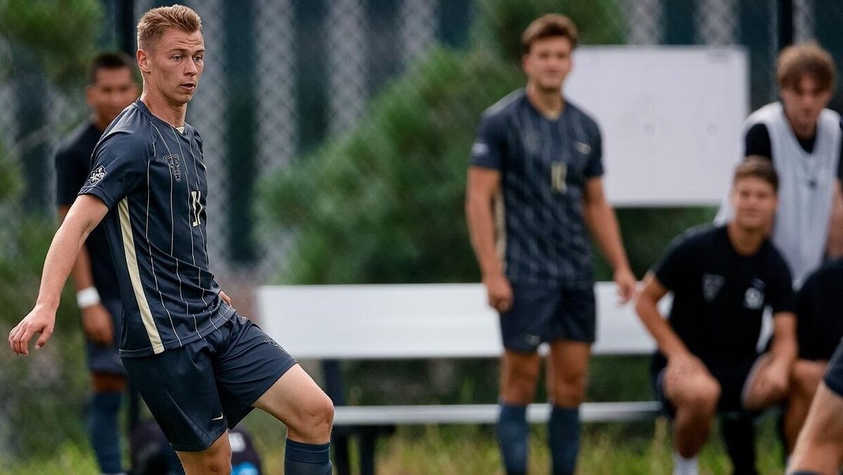    Фото: Gomountainlions.com