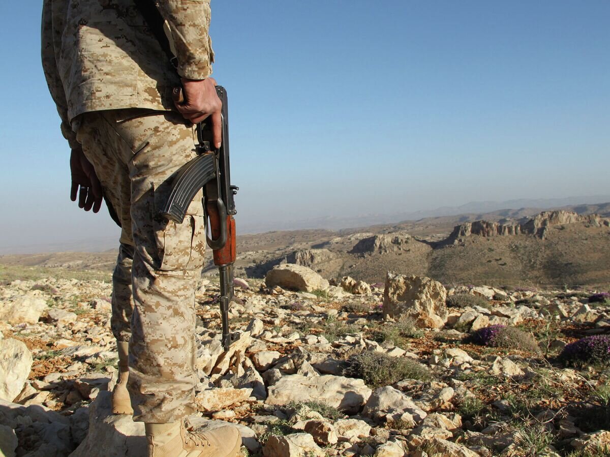    Один день с бойцами "Хезболлах"© РИА Новости / Мохаммад Алаеддин